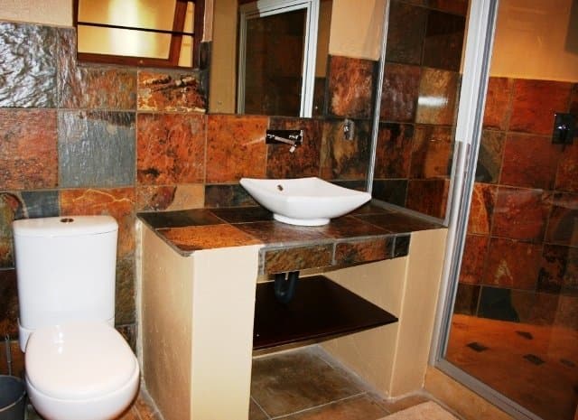 Nomndeni View Lodge