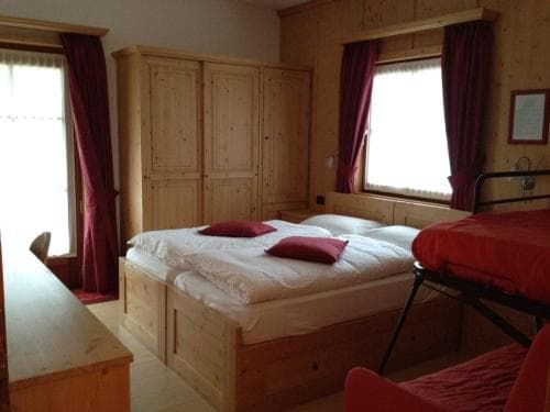 B&B Rendena Chalet