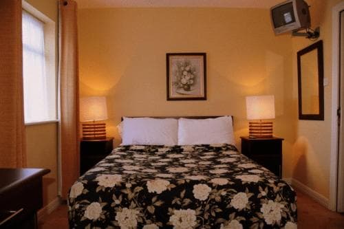 The Mayfly Hotel