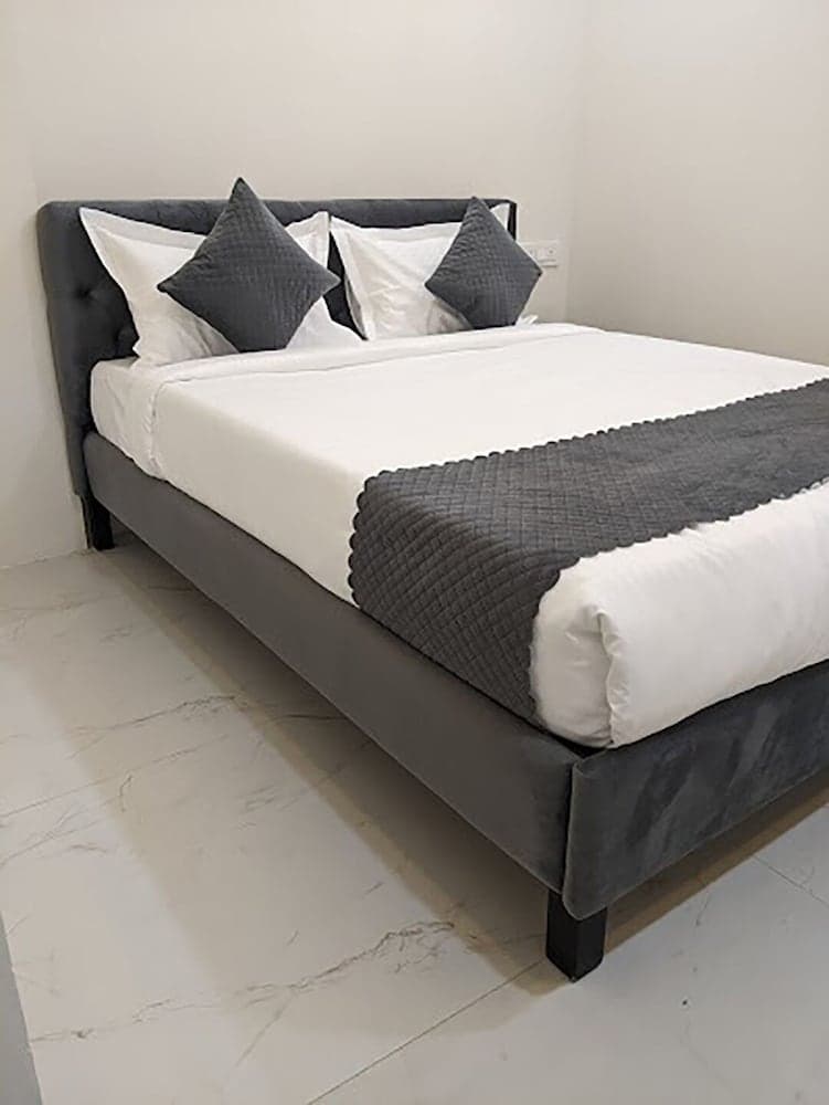 SSR Ikon Suites