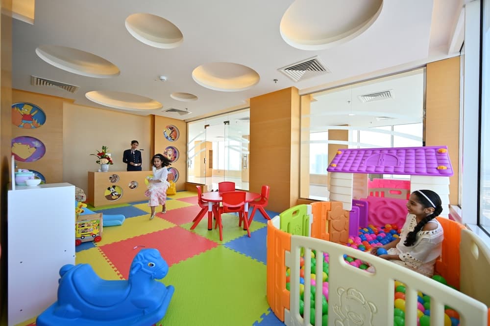 Harbour Suites Hotel