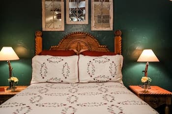 A Tex Inn
