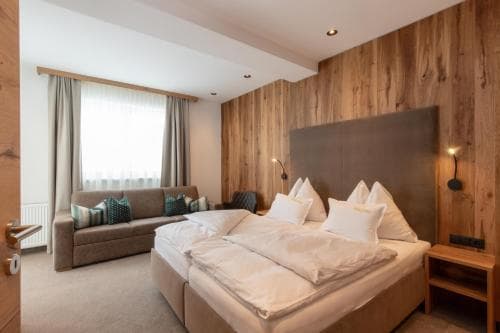 Hotel Neder