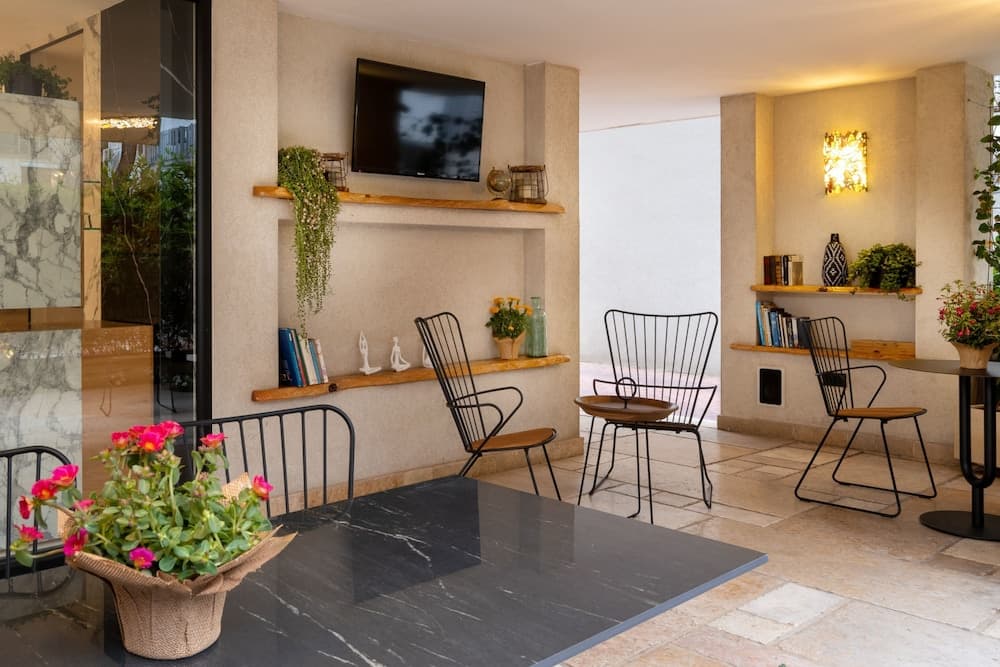 Arbel Suites Hotel