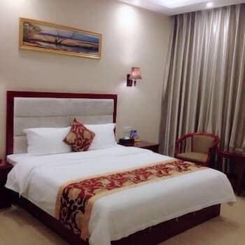 Yuefeng Hotel