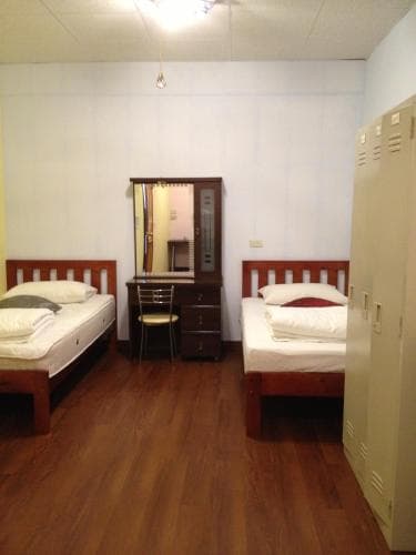 Handy Hostel