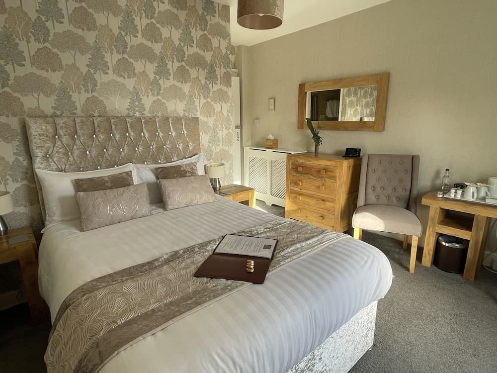 Lynton House