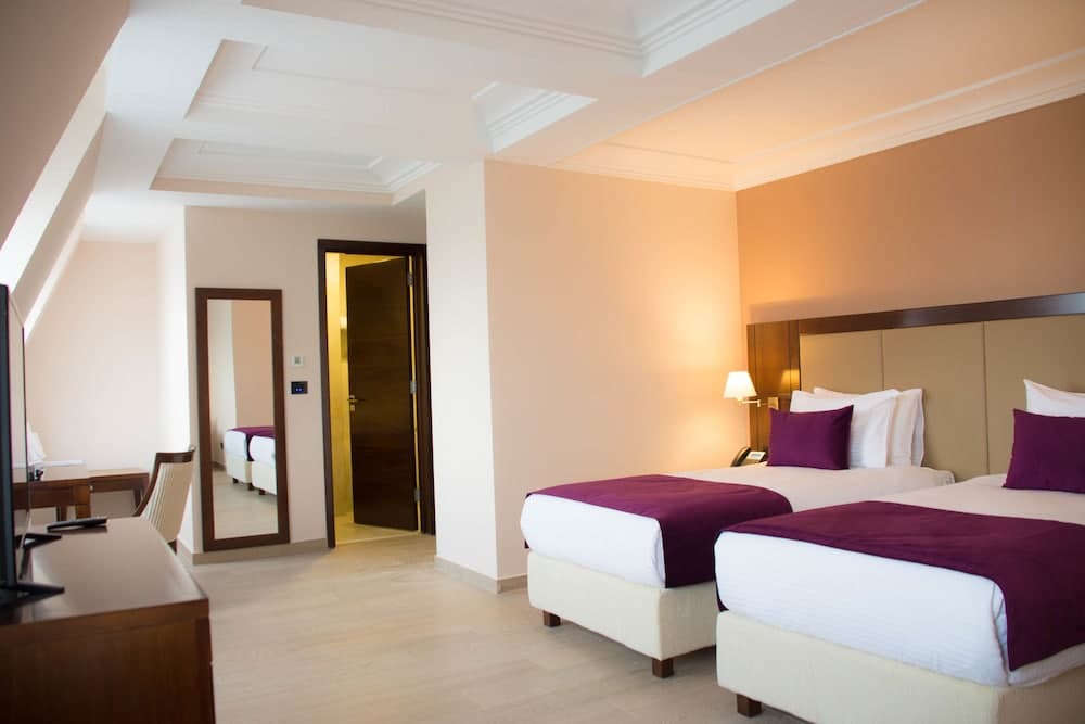 Xenon Hotel & SPA