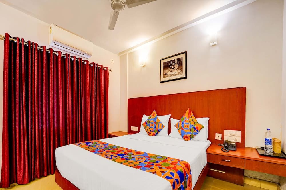 Fabhotel Holiday Park