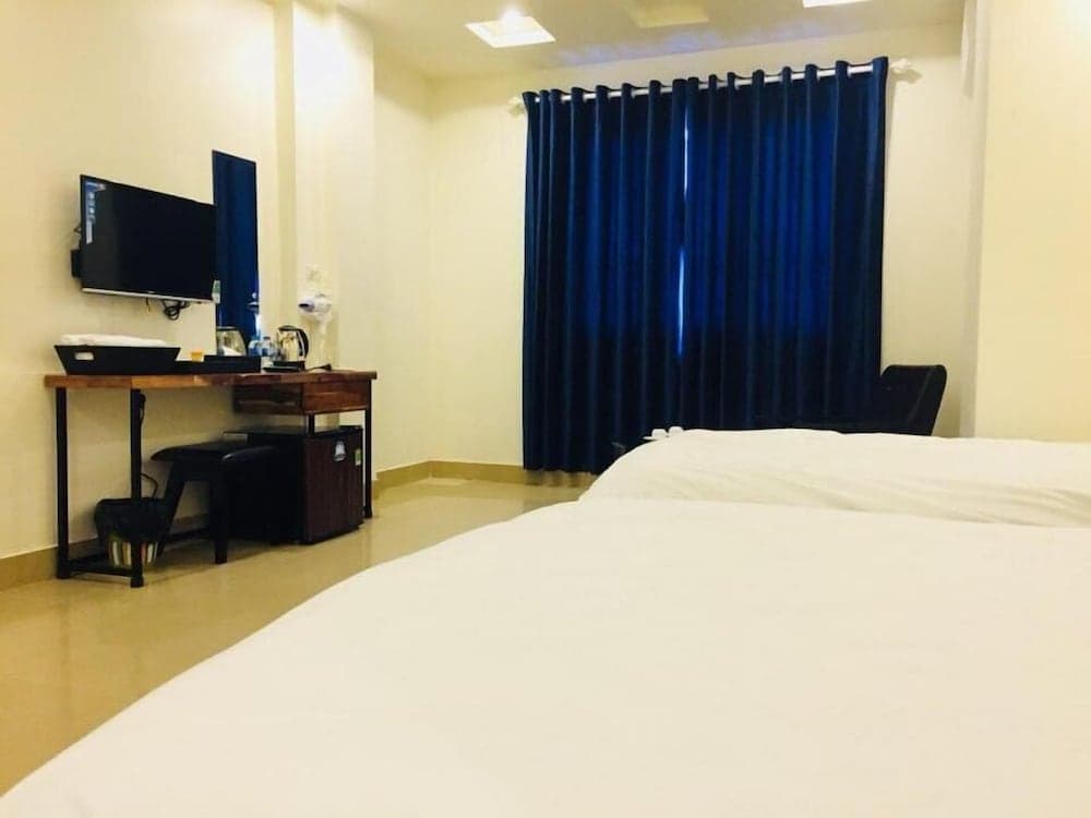 Hotel Pure