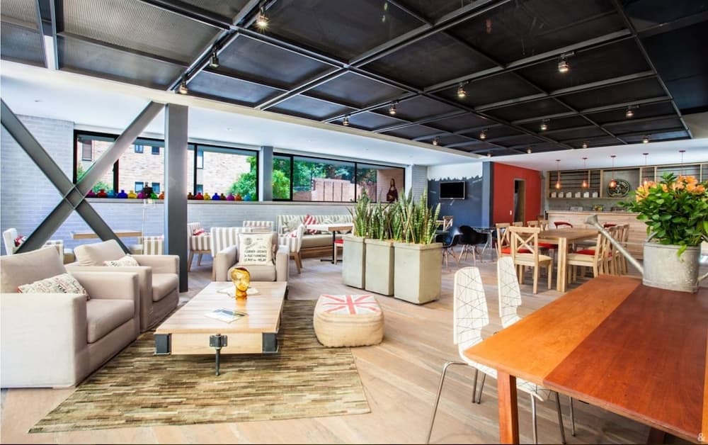 Mika Suites