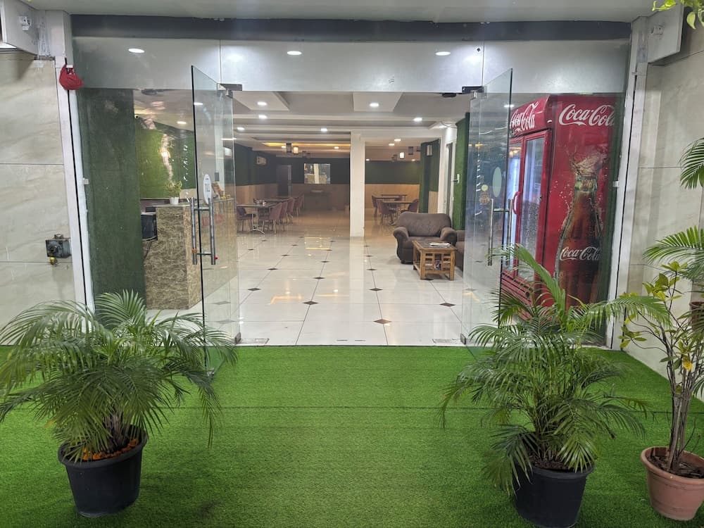 Hotel Royal Empire Indore