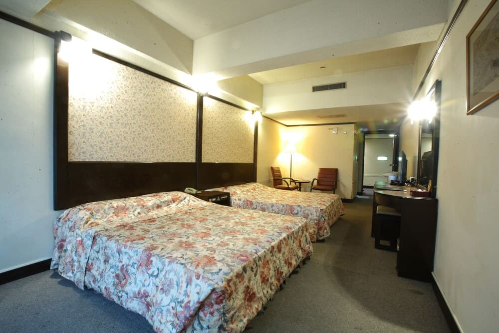 Sun Hotel
