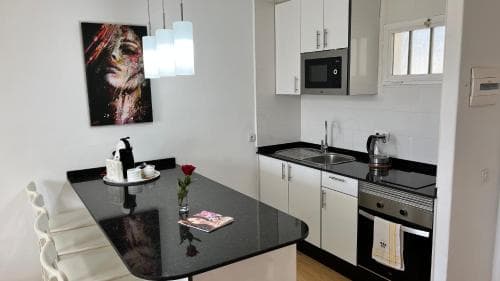 Ocean Lanzamar Apts.
