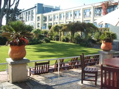 Kellys Resort Hotel & Spa