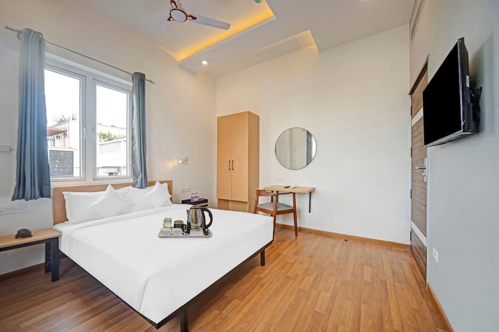 UPAR Hotels T Nagar