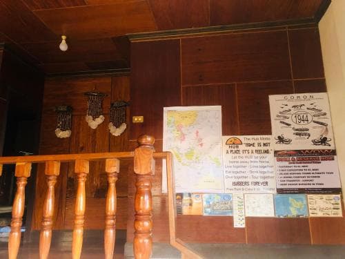 Hub Backpackers Hangout