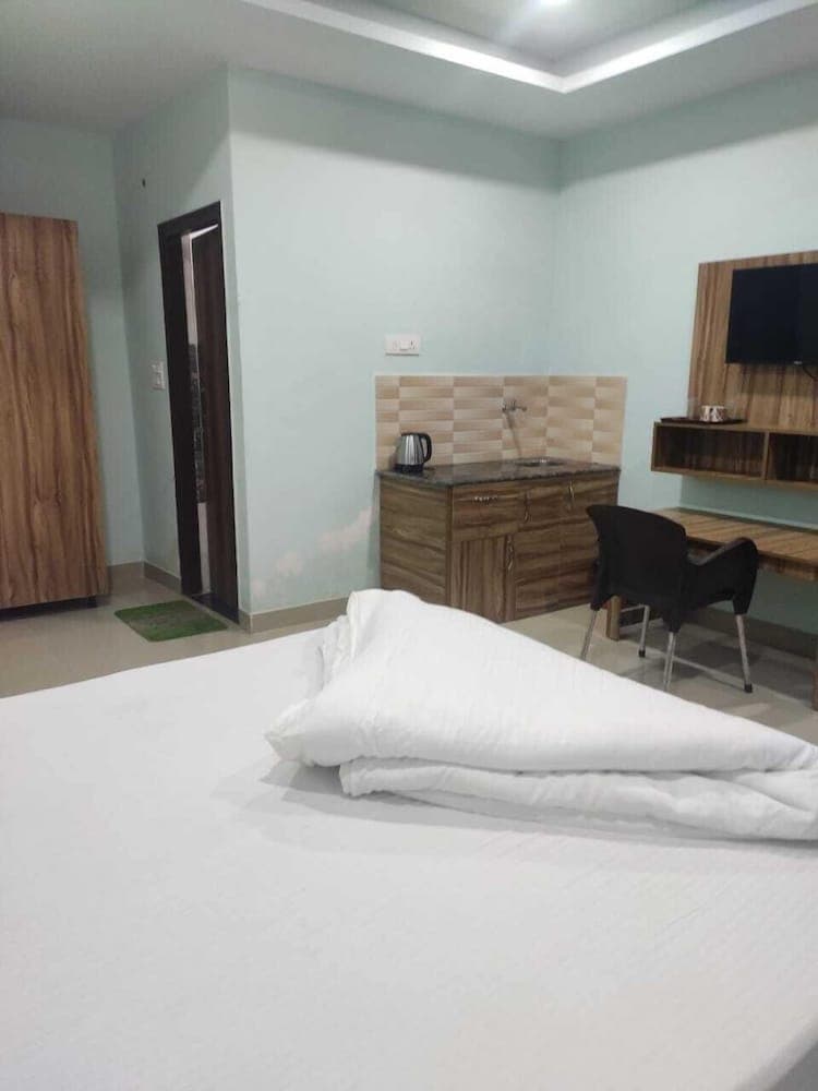 Tirath Hotel - Rishikesh - Uttrakhand