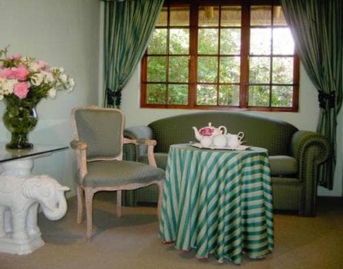 Guinea Lodge