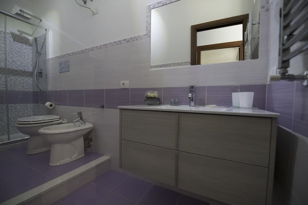 B&B Miro