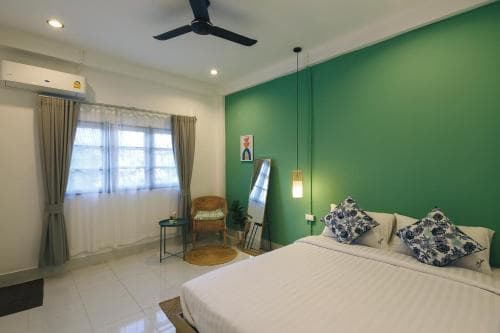 Yindee Travellers Lodge