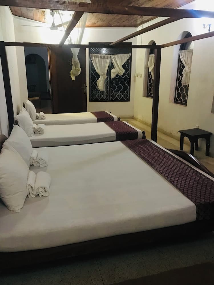 Leijay Resort