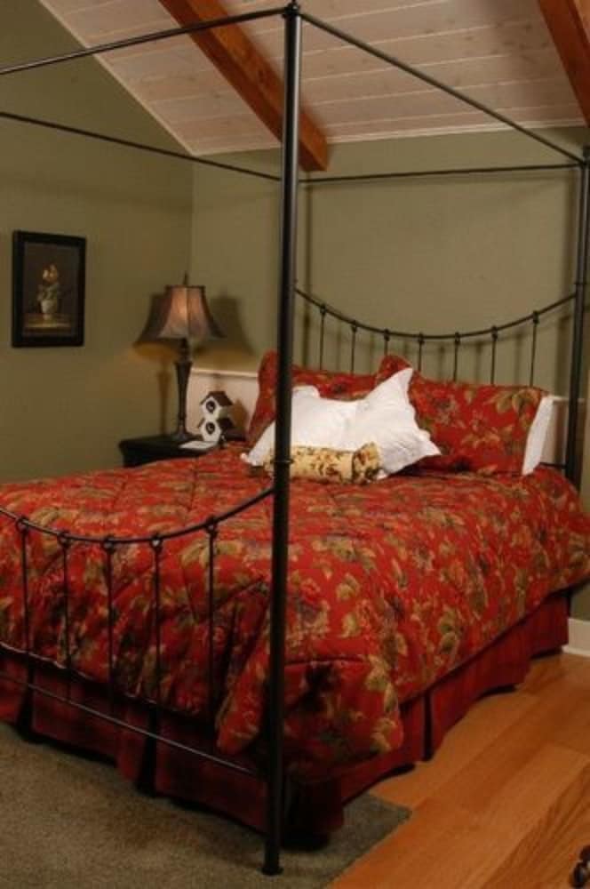 Timber Creek Bed & Breakfast