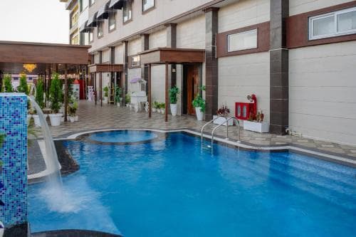 Hotel Vasdaa Grand