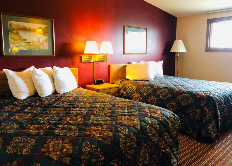 Red Carpet Inn Windom