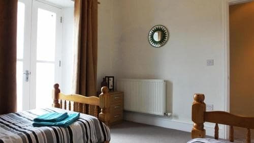 Flat 1, Belmont