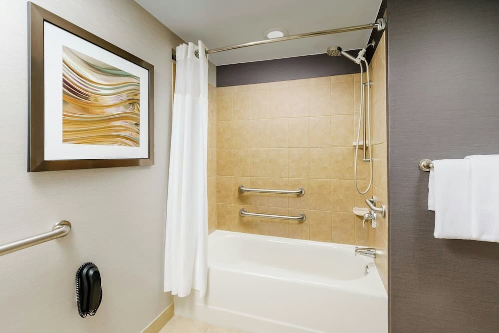 Courtyard By Marriott Farmington