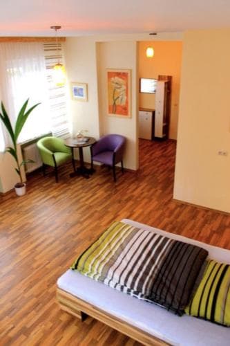 Hotel-Cafe Maxx