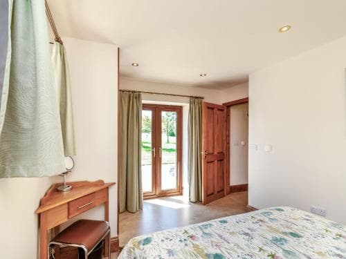 Routster Cottage