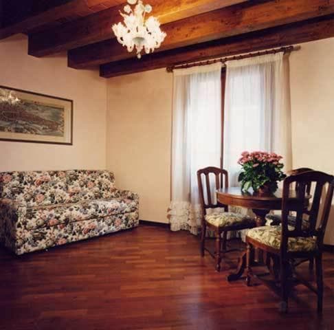 Piccola Fenice
