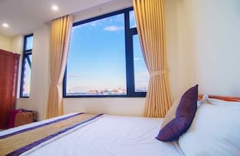 Luxe Hotel