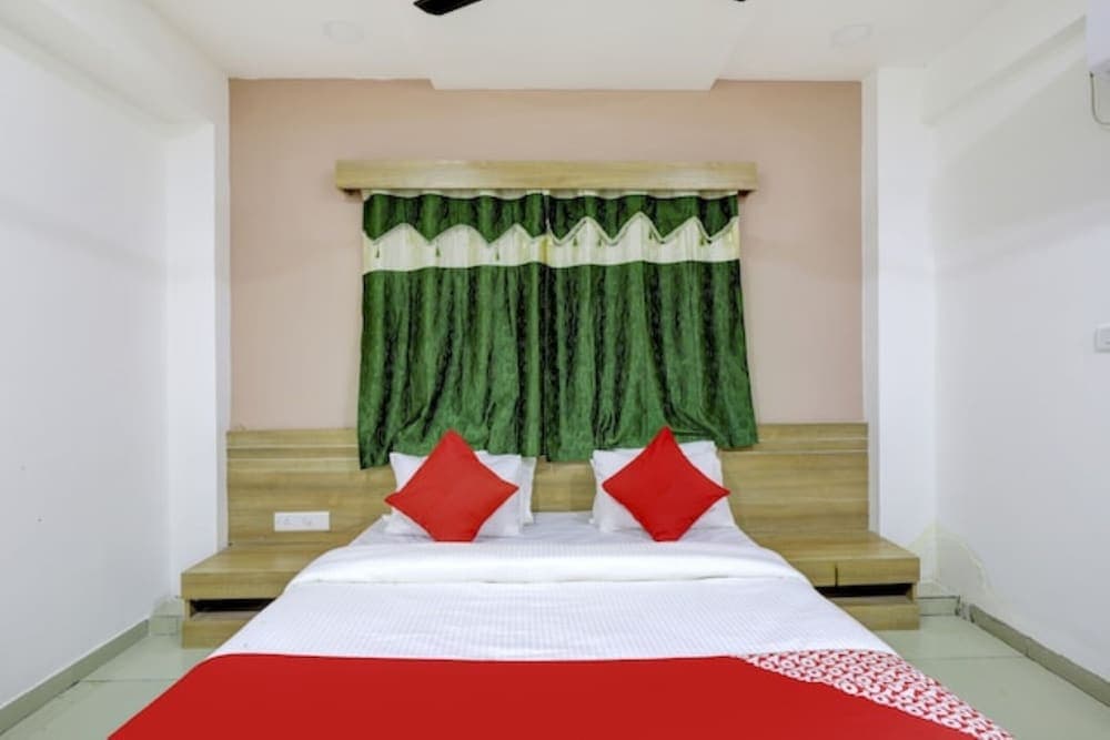 Hotel Nik Palace