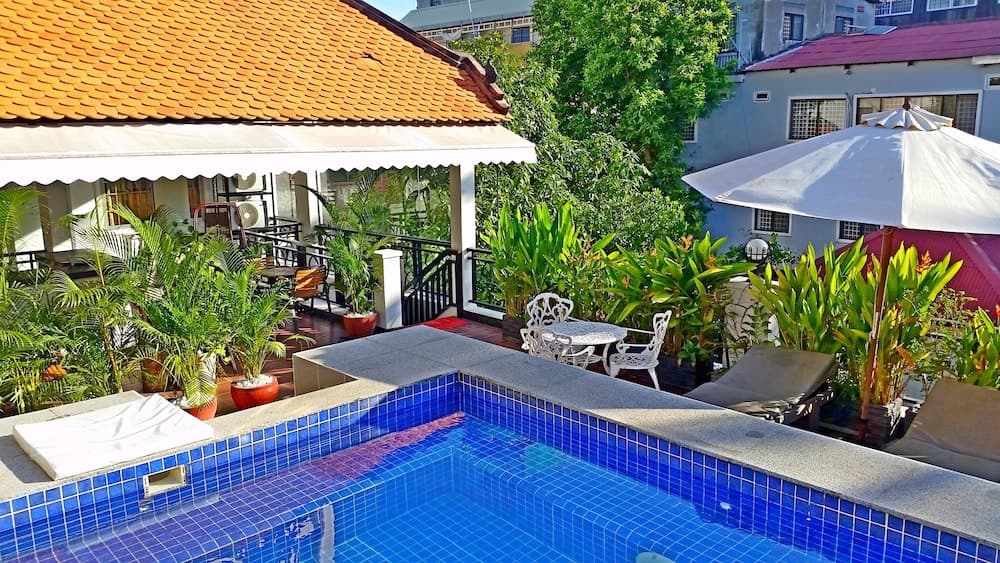 Number 9 Hotel