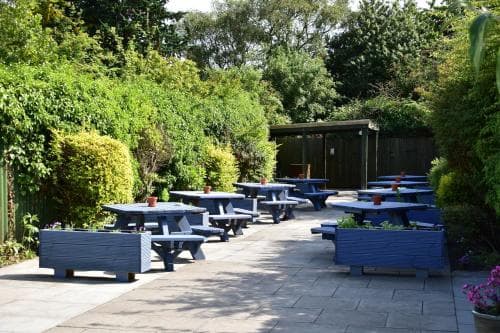 The Saint Bar & Kitchen