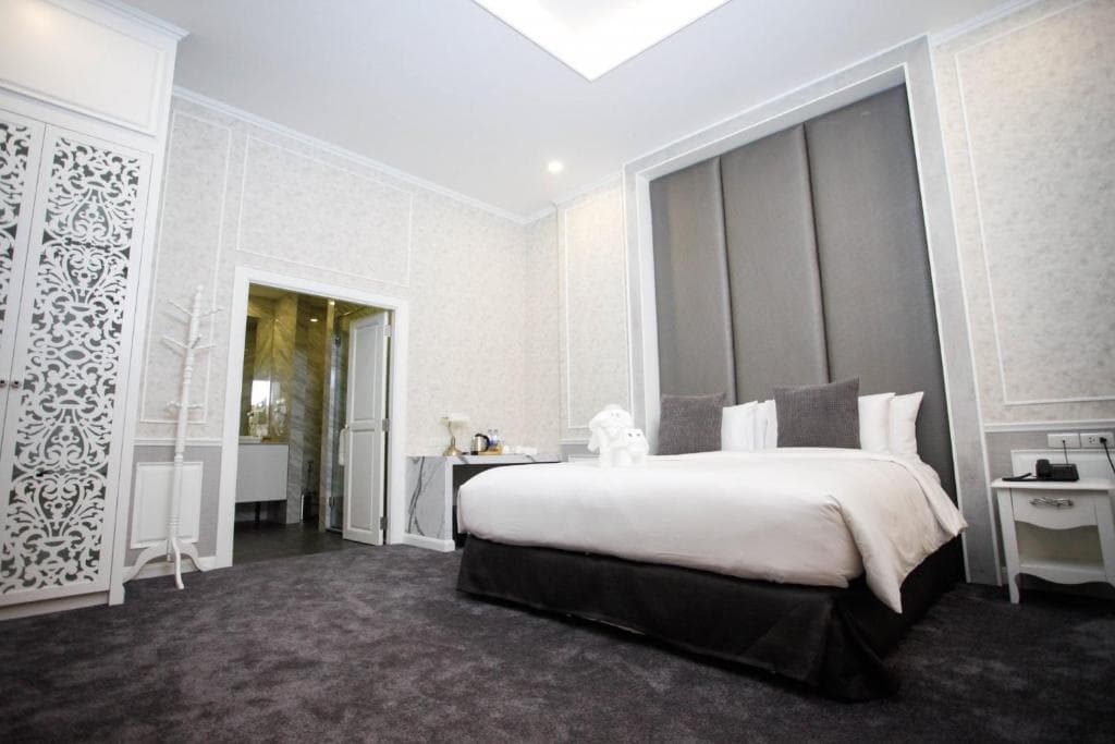 VARIMANTRA HOTEL