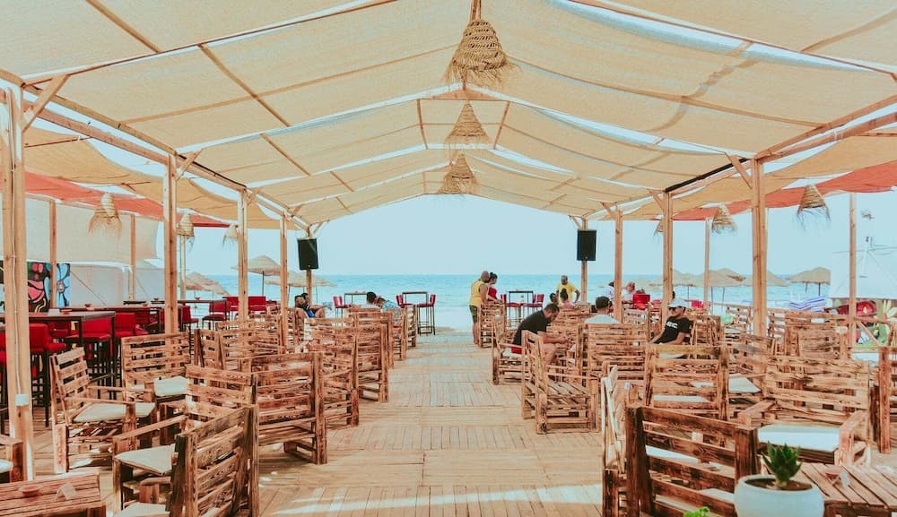 Hotel Jinene Beach