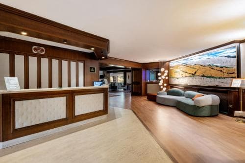 Hotel Corona