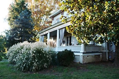 Lackawanna Bed & Breakfast