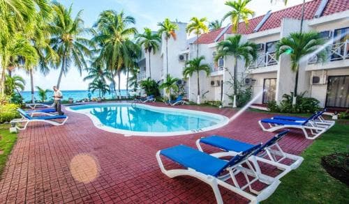 Chrisanns Beach Resort