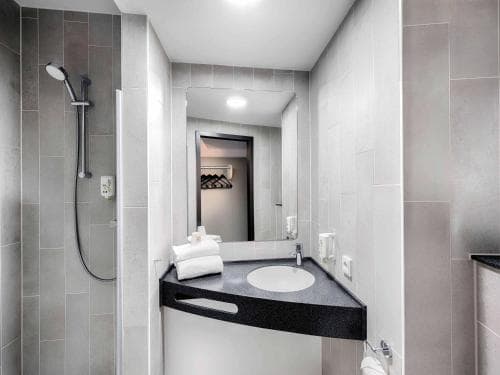 B&B HOTEL Offenbach-Süd