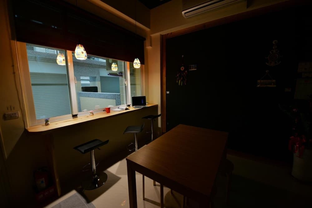 K2 Hostel