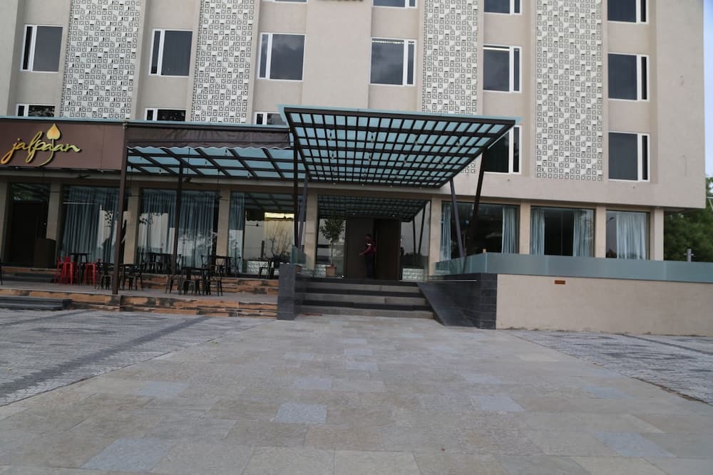 Hotel Ruturaj Regency