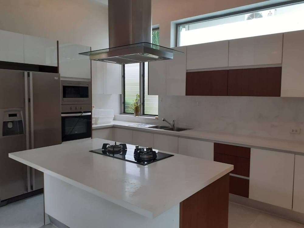 Areeca Pool Villa