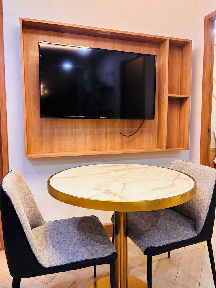 One Spatial-Iloilo Condo B2U2220