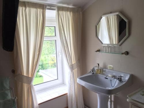 Parc Farm B&B