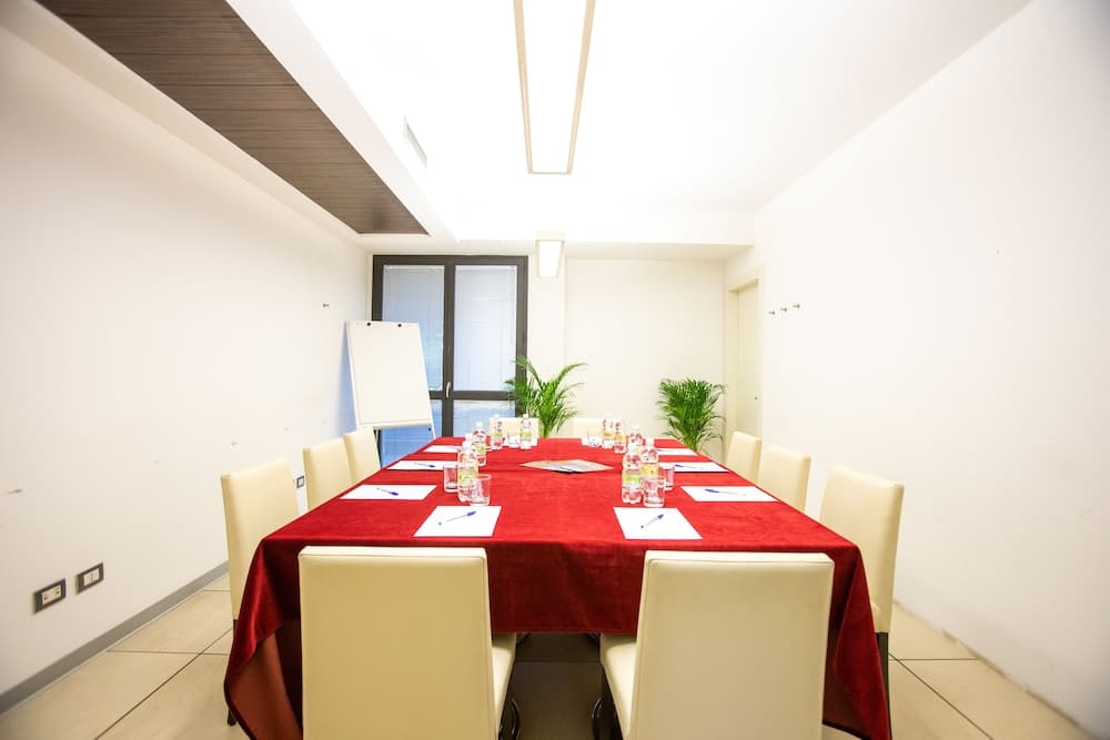 Matrix Hotel & Residence